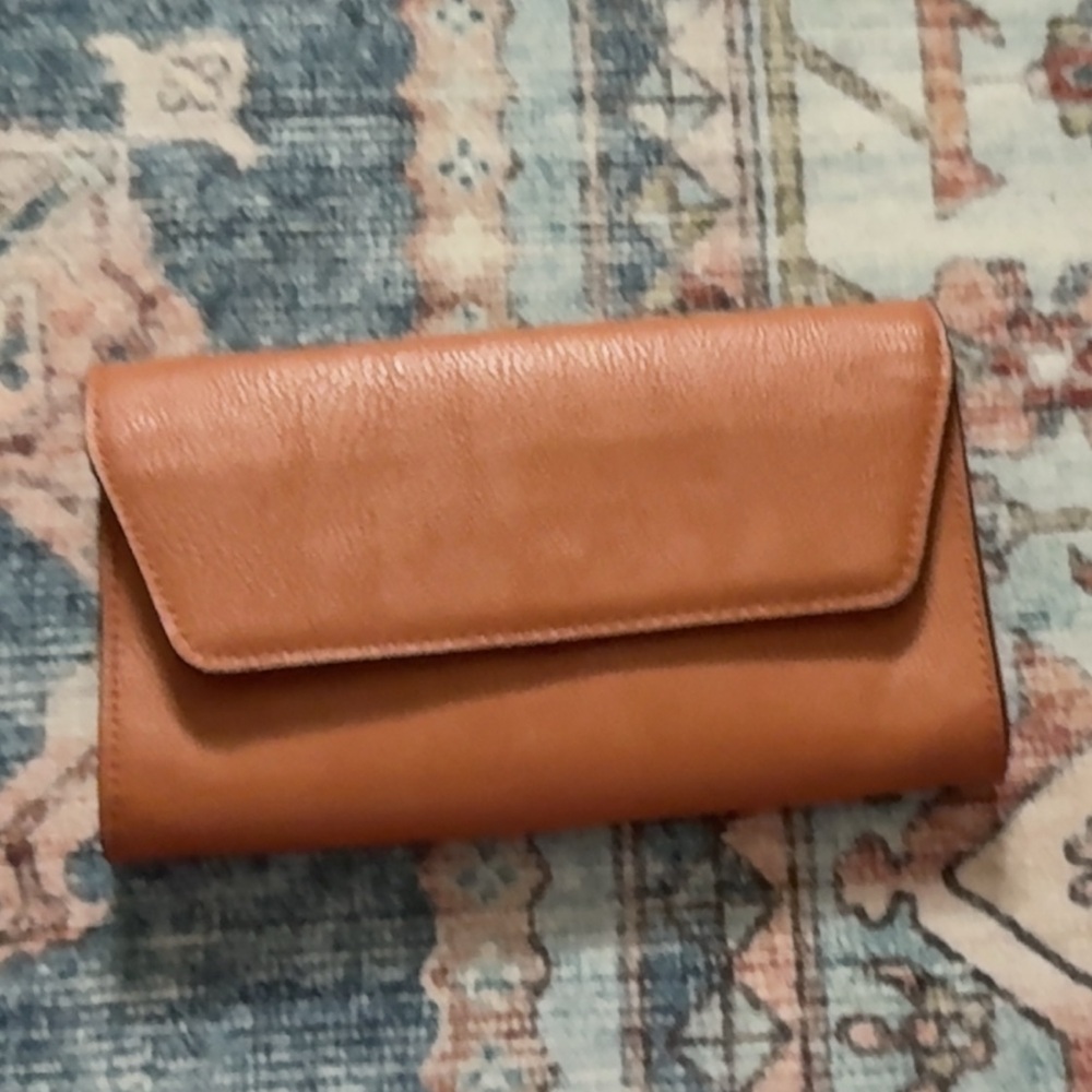 4/$20 🧚 Universal Thread Cognac Faux Leather Wallet Clutch